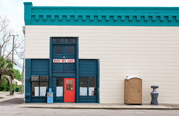 Best Portable bathroom rental  in Pembroke Park, FL